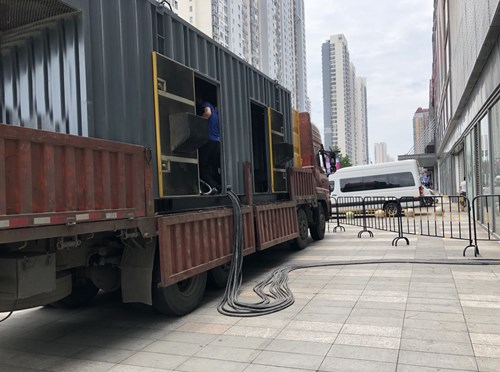 黔南低温环境下，柴油发电机组电池充满电的具体时间受哪些因素影响？